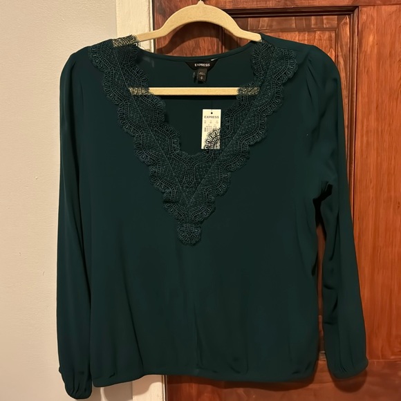 Express blouse - Picture 1 of 4